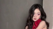 一席红裙美疯了#吴宣仪#
